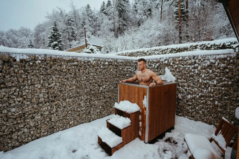 Otužovanie v ľadovej kadi